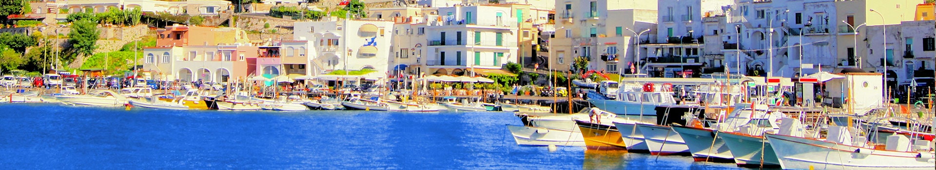 January in **Marina Grande Nápoles**