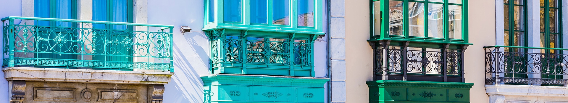 Flight+Hotel deals to **Aviles**
