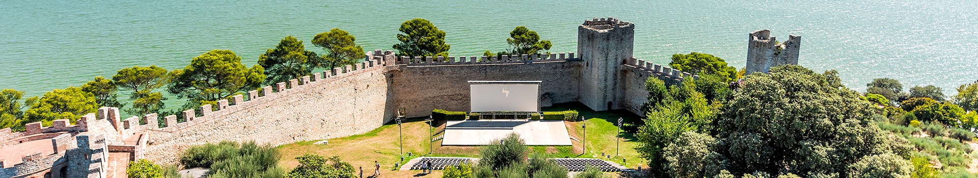 Flight+Hotel to Mantua for **Deals**