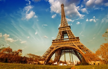 Paris Paris