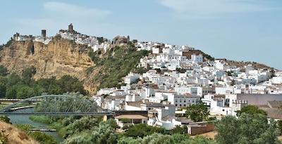 White Hill Towns Route and Andalusian Treasures White Hill Towns Route and Andalusian Treasures