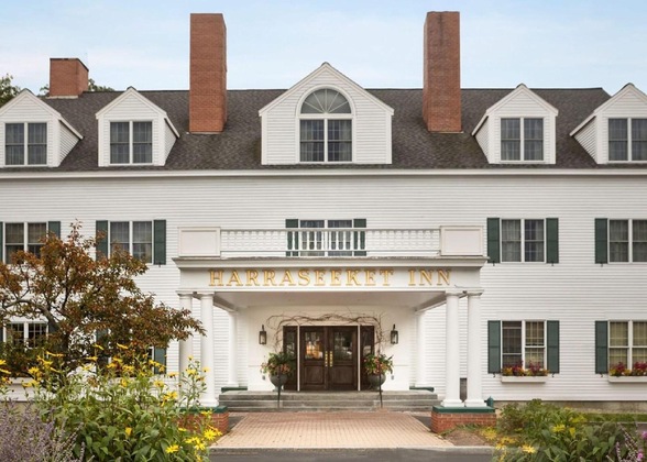 Gallery - Harraseeket Inn