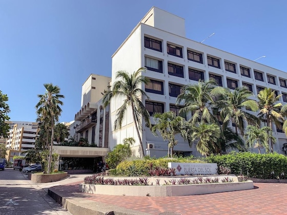 Gallery - Hotel Faranda Express Puerta Del Sol Barranquilla, A Member Of Radisson Individuals