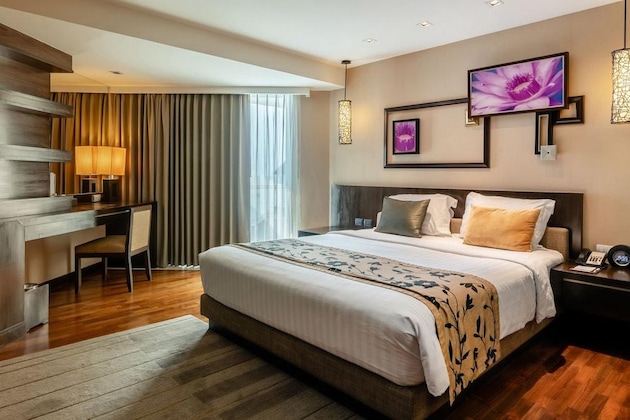 Gallery - A-One Pattaya Beach Resort
