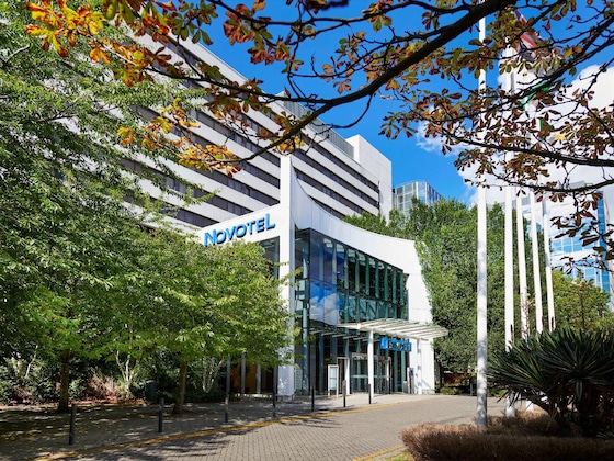 Gallery - Novotel London West