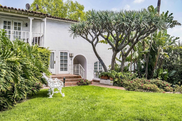 Gallery - Sunset Marquis