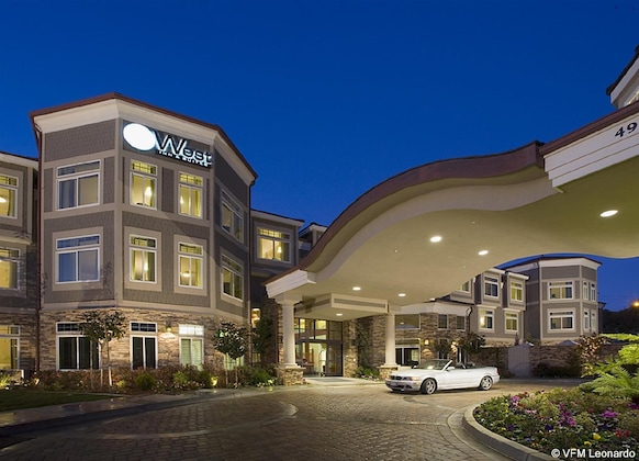 Gallery - West Inn & Suites
