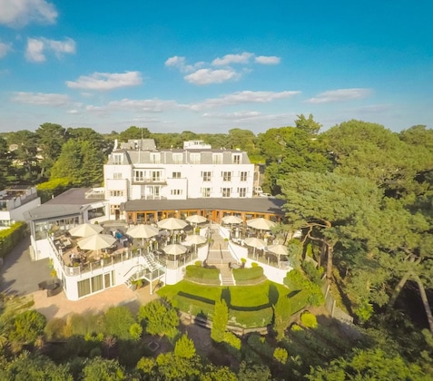Gallery - Harbour Heights Hotel