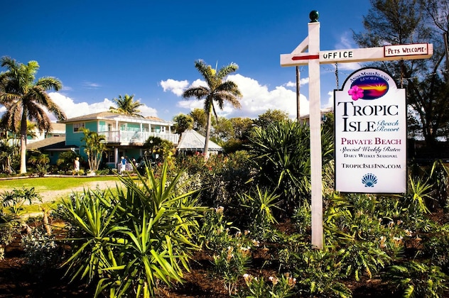 Gallery - Tropic Isle At Anna Maria Island Inn