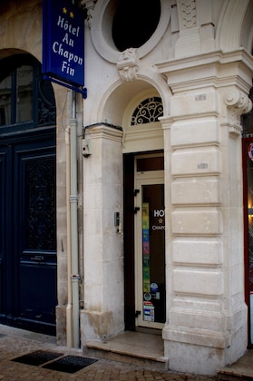 Gallery - Au Chapon Fin