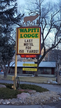 Gallery - The Wapiti Lodge