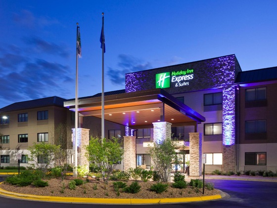 Gallery - Holiday Inn Express & Suites Omaha - 120Th And Maple By Ihg