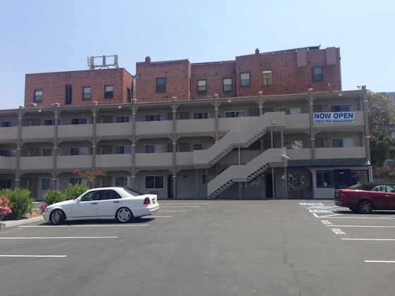 Gallery - Americas Best Value Inn - Oakland   Lake Merritt