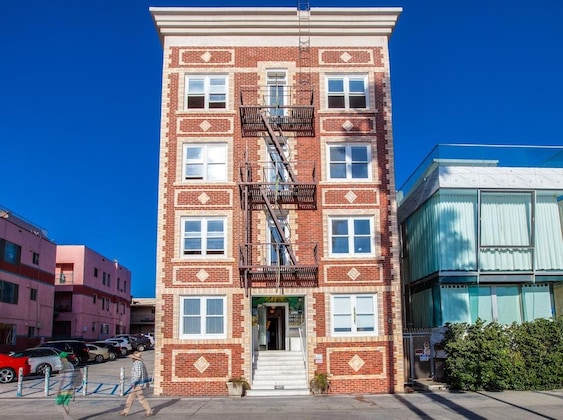 Gallery - Venice Suites