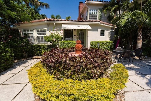 Gallery - La Casa Del Mar