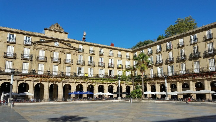 Gallery - Casual Bilbao Serantes