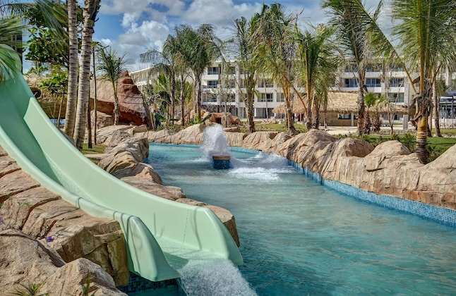 Gallery - Royalton Blue Waters Montego Bay, An Autograph Collection All Inclusive Resort