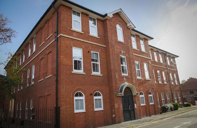 Gallery - Bay Tree Apartments