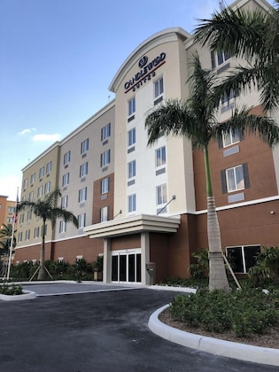 Gallery - Candlewood Suites Miami Exec Airport - Kendall, An Ihg Hotel