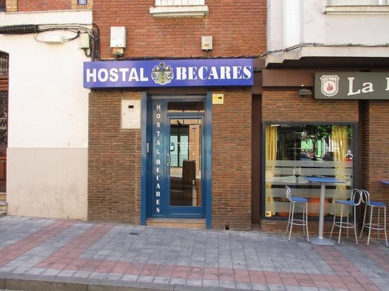 Gallery - Hostal Becares