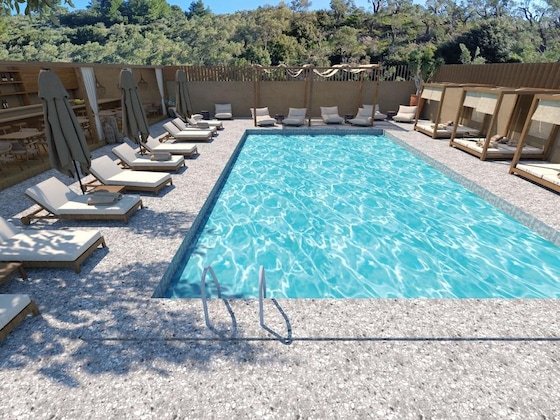 Gallery - Skiathos Theros