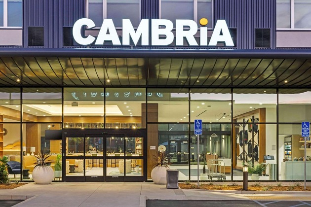 Gallery - Cambria Hotel Burbank Airport