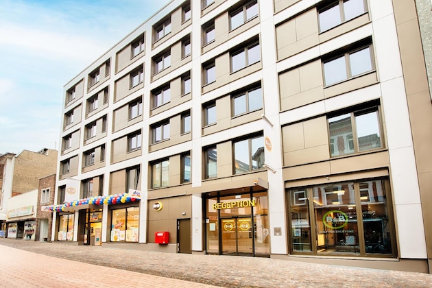Gallery - B&B Hotel Aachen-City