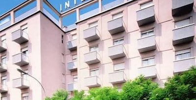 C-hotels International