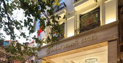 Peridot Gallery Classic Hotel