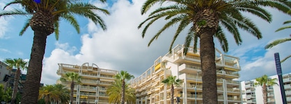 Ona Suites Salou