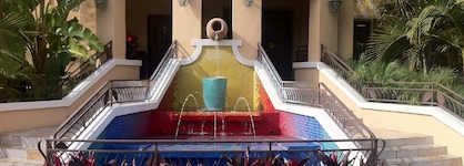 Hollywood Hotel
