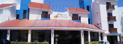 Hotel Imperial Las Perlas