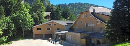 Chalet-Hotel La Mainaz Restaurant & Resort, The Originals Collection