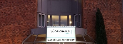 The Originals City, Hôtel Marseille Aéroport