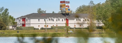 The Originals Access, Hôtel Bordeaux Lac
