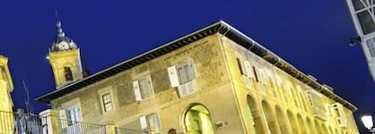 La Casa De Los Arquillos