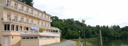 Logis Hôtel Le Moulin Neuf