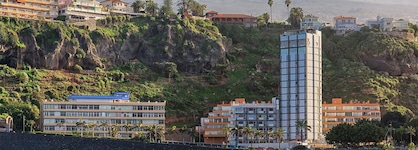 Ocean Vistas 24