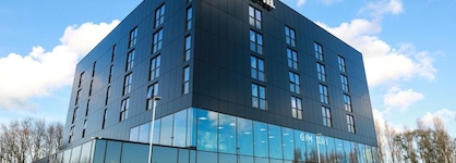 Village Hotel Bristol