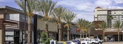 Anaheim Resort Suites