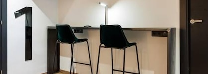 Airhostel