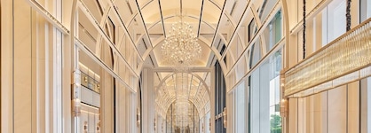 Eastin Grand Hotel Phayathai