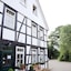 Schlichte Hof