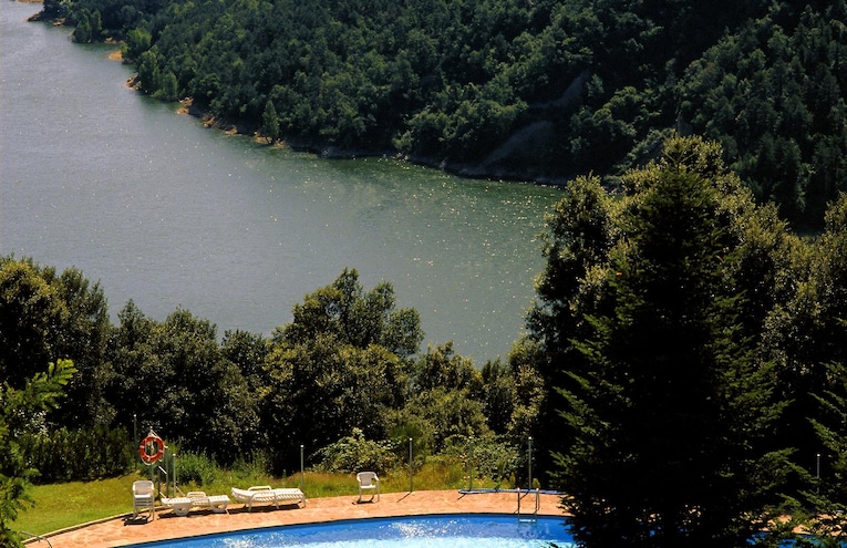 Swimming pools - 1