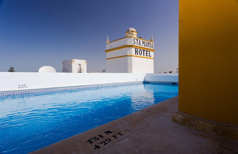 Swimming pools - 3