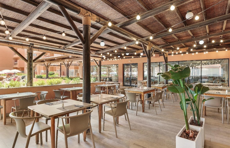 Restaurants - 5