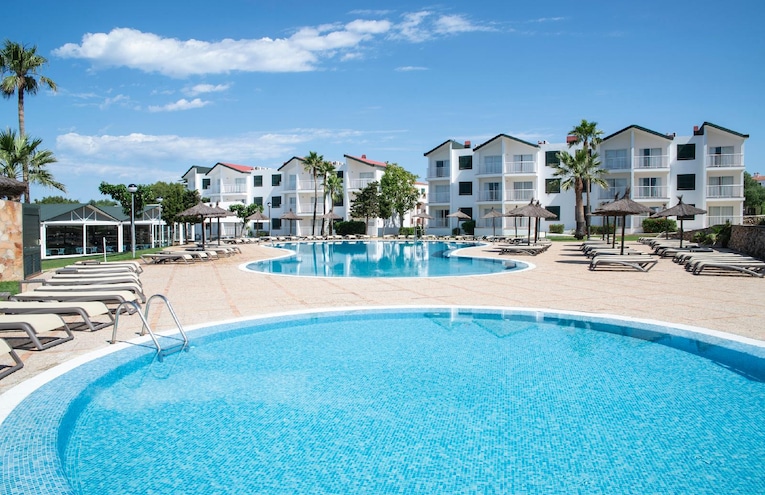 Swimming pools - 2