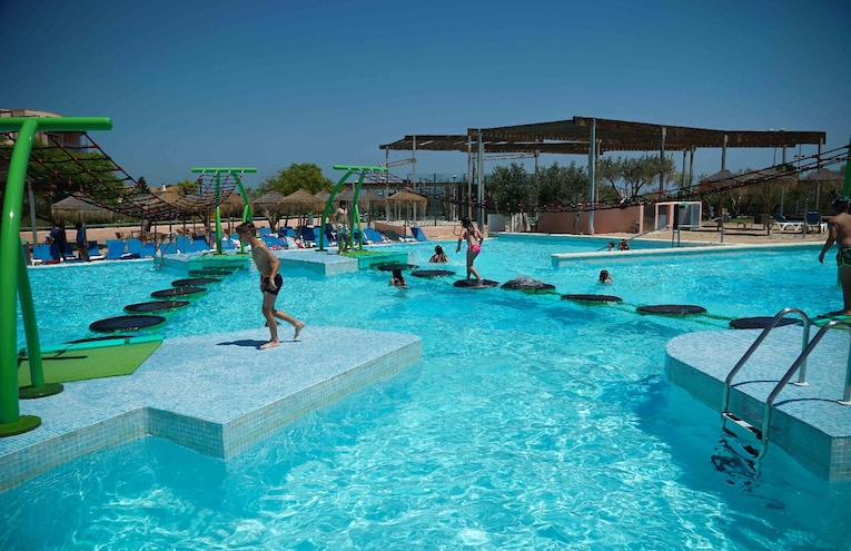Swimming pools - 4