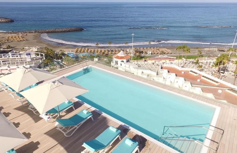 Swimming pools - 1