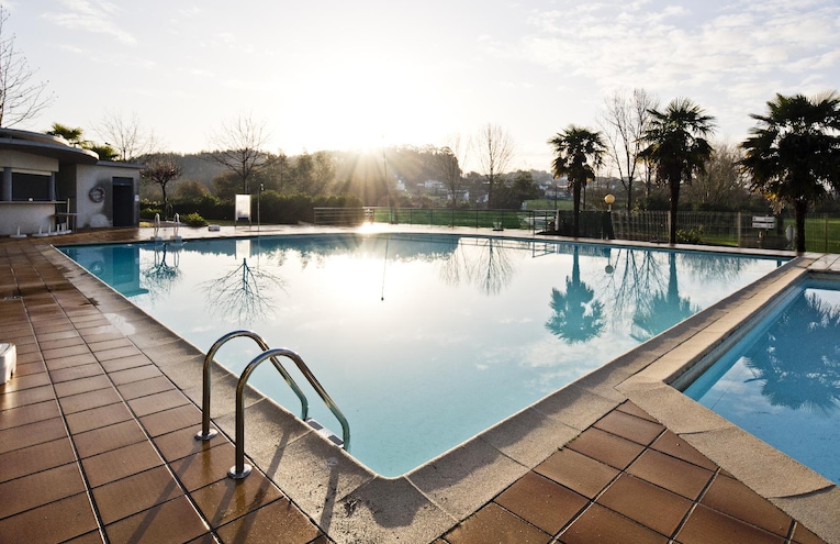 Swimming pools - 2